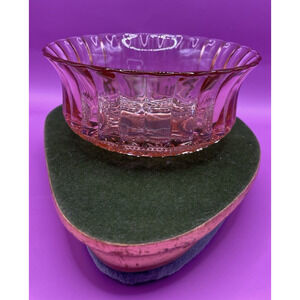 KIG Indonesia Pink Glass dessert Bowl Fleur De Lis Pattern 4.5" Diameter 2" Tall